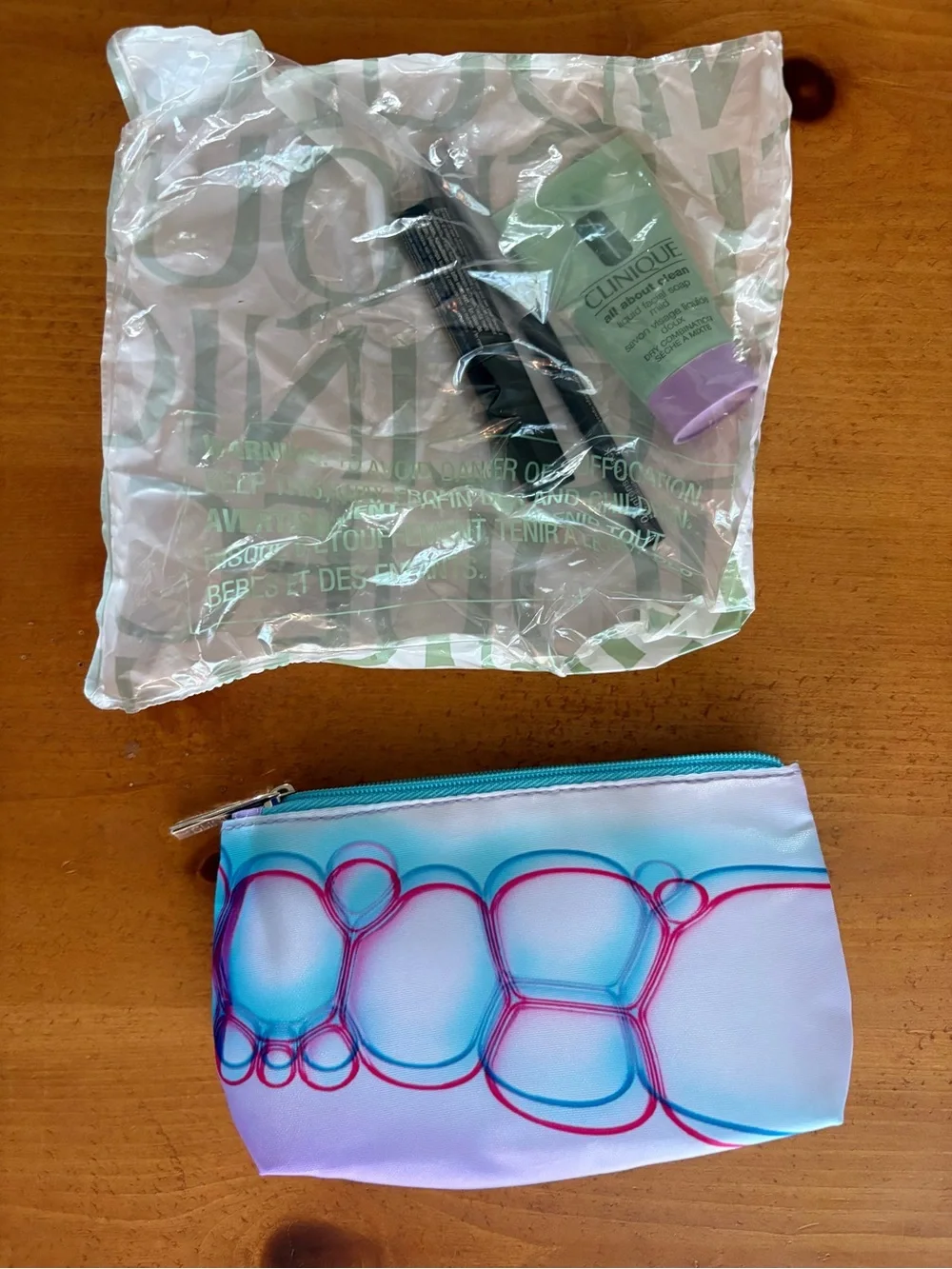 Clinique Make-up Bag, plus 3 travel sizes products, New